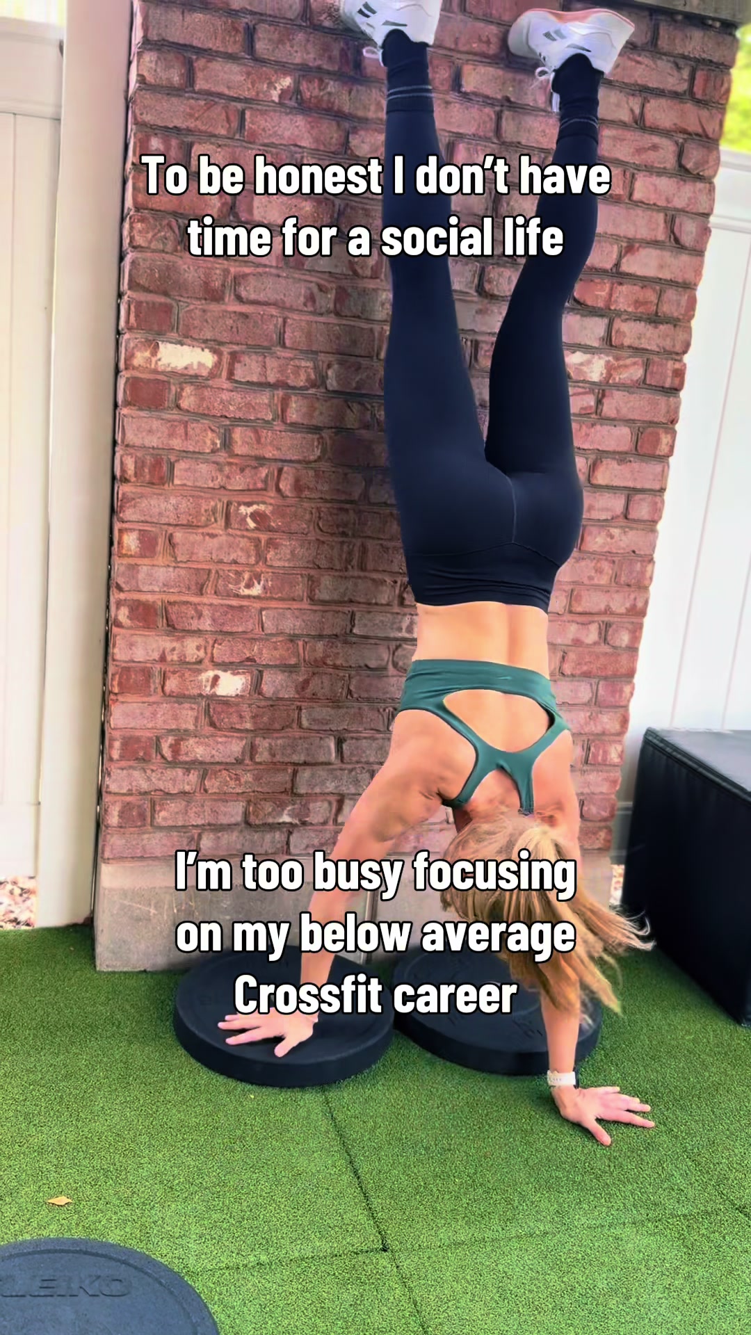 @Lauren Lifts & Riffs