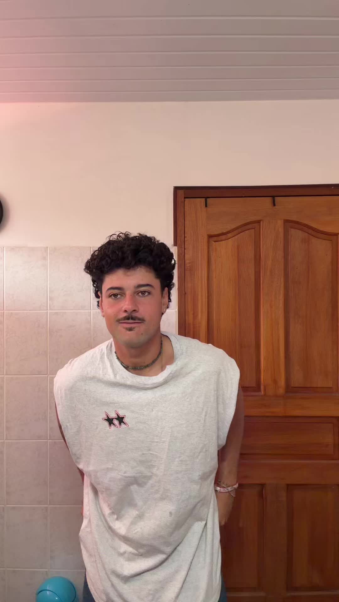 @Yri