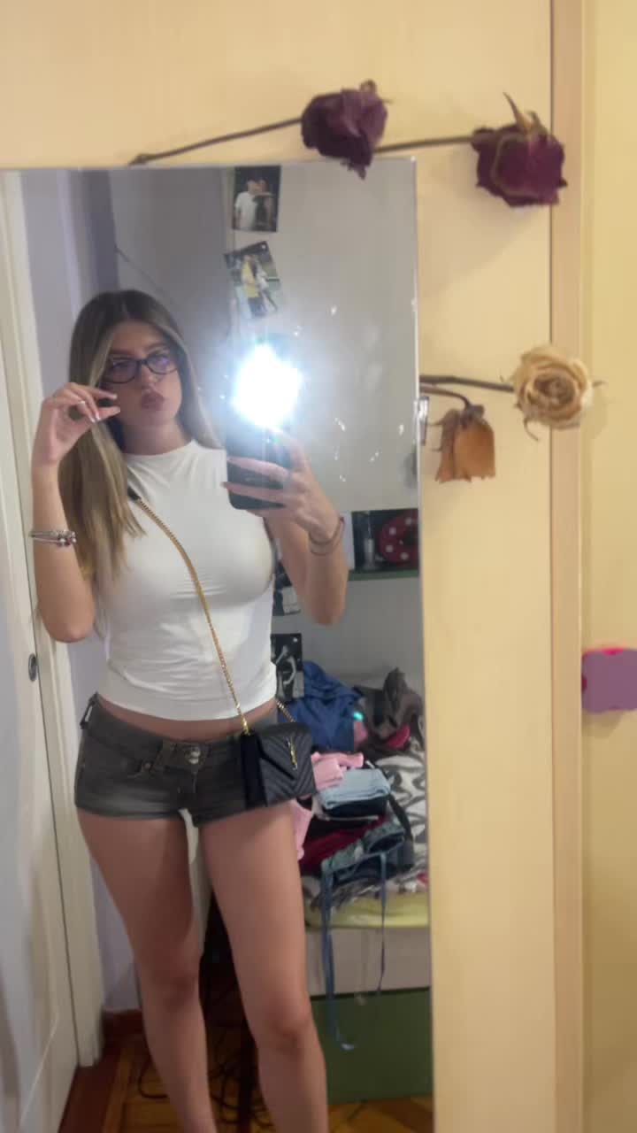 @violettaa
