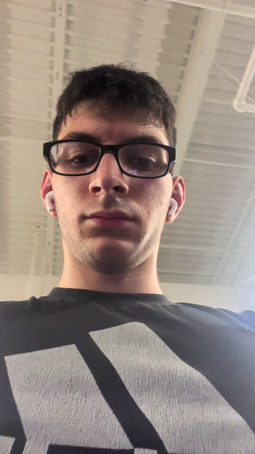 @Sqavm