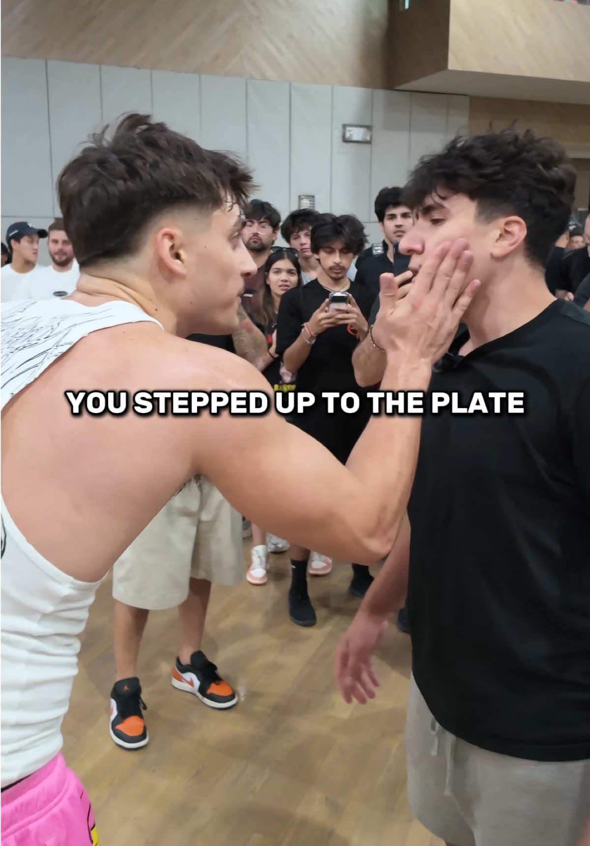 @MK