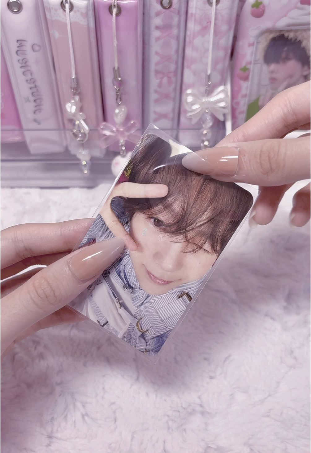 @하율