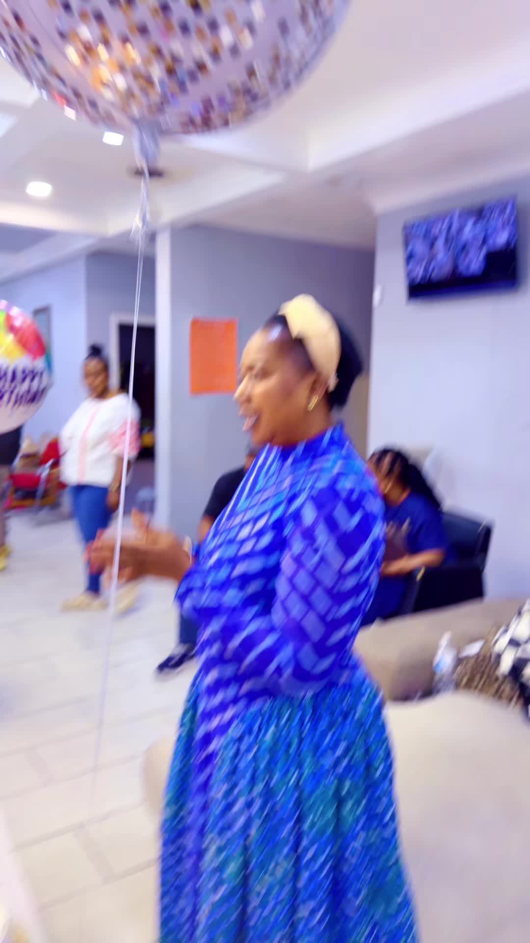 @Mamie Diop