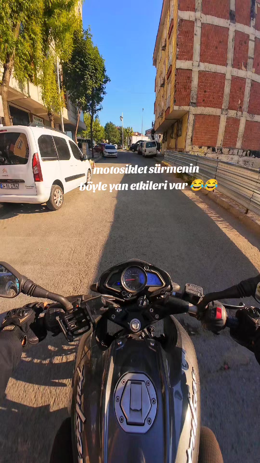 @Veloxi