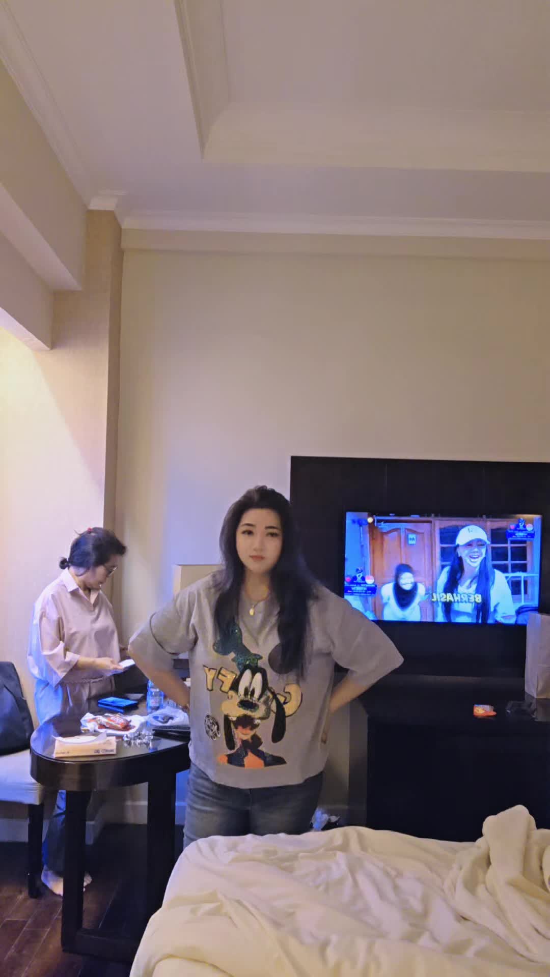 @MellaBella