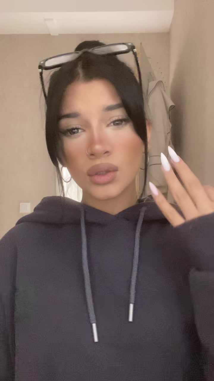 @melika