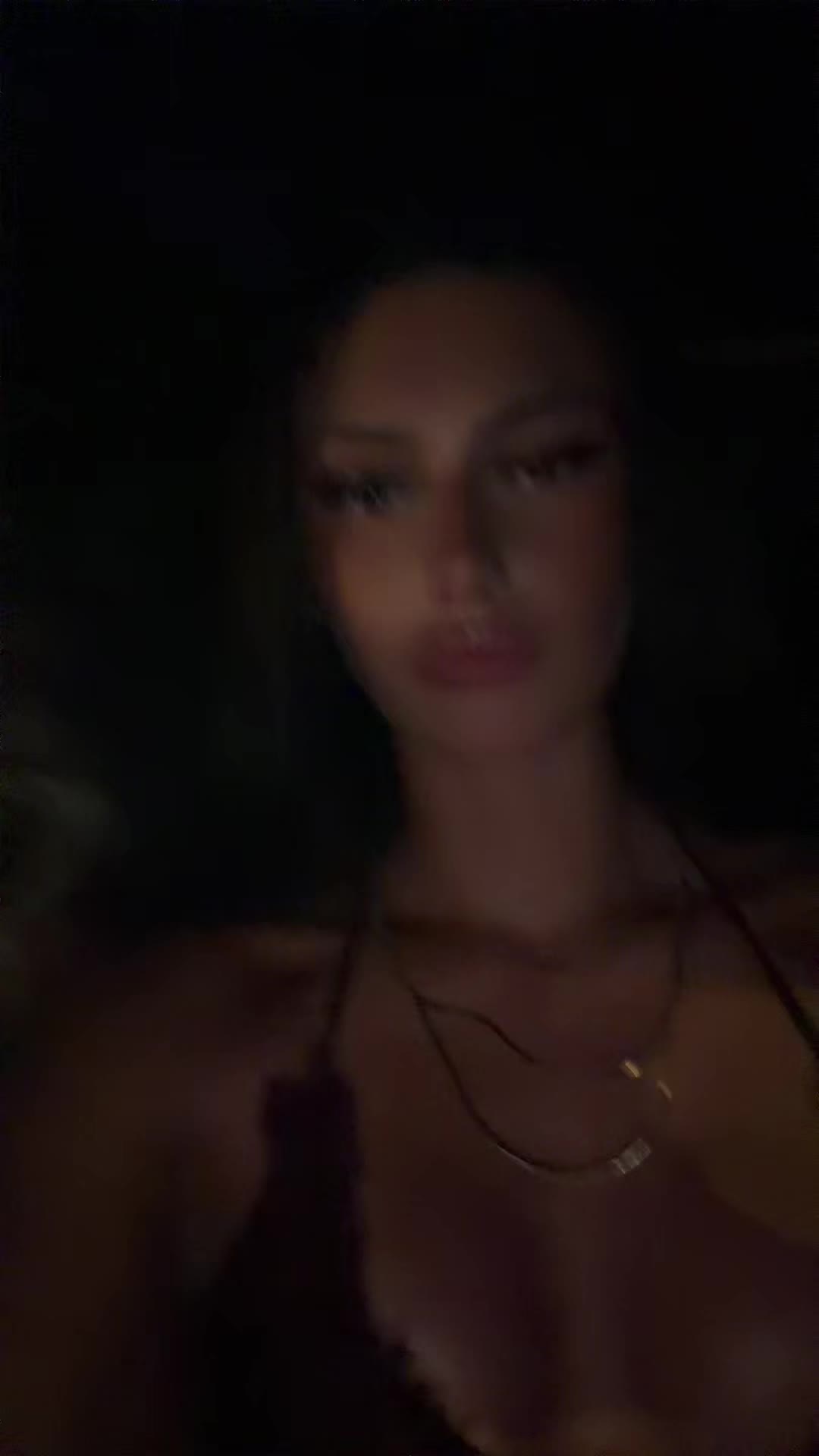 @whosavalolwhat