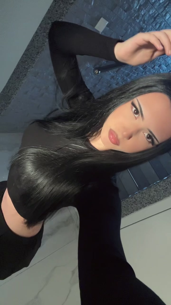 @nadjaa