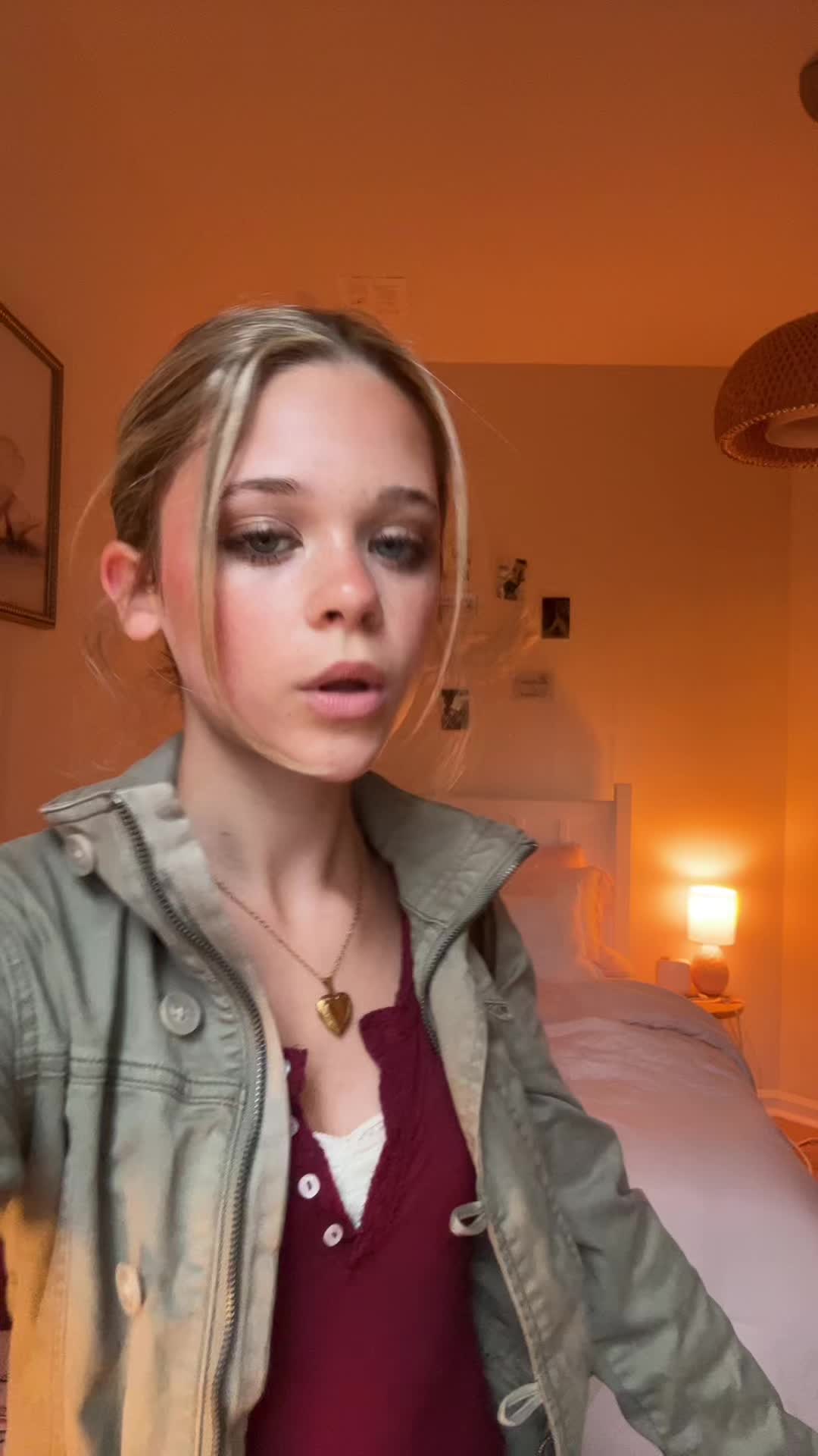 @𝓒𝓪𝓶𝓲🪽🧁🦢🩰