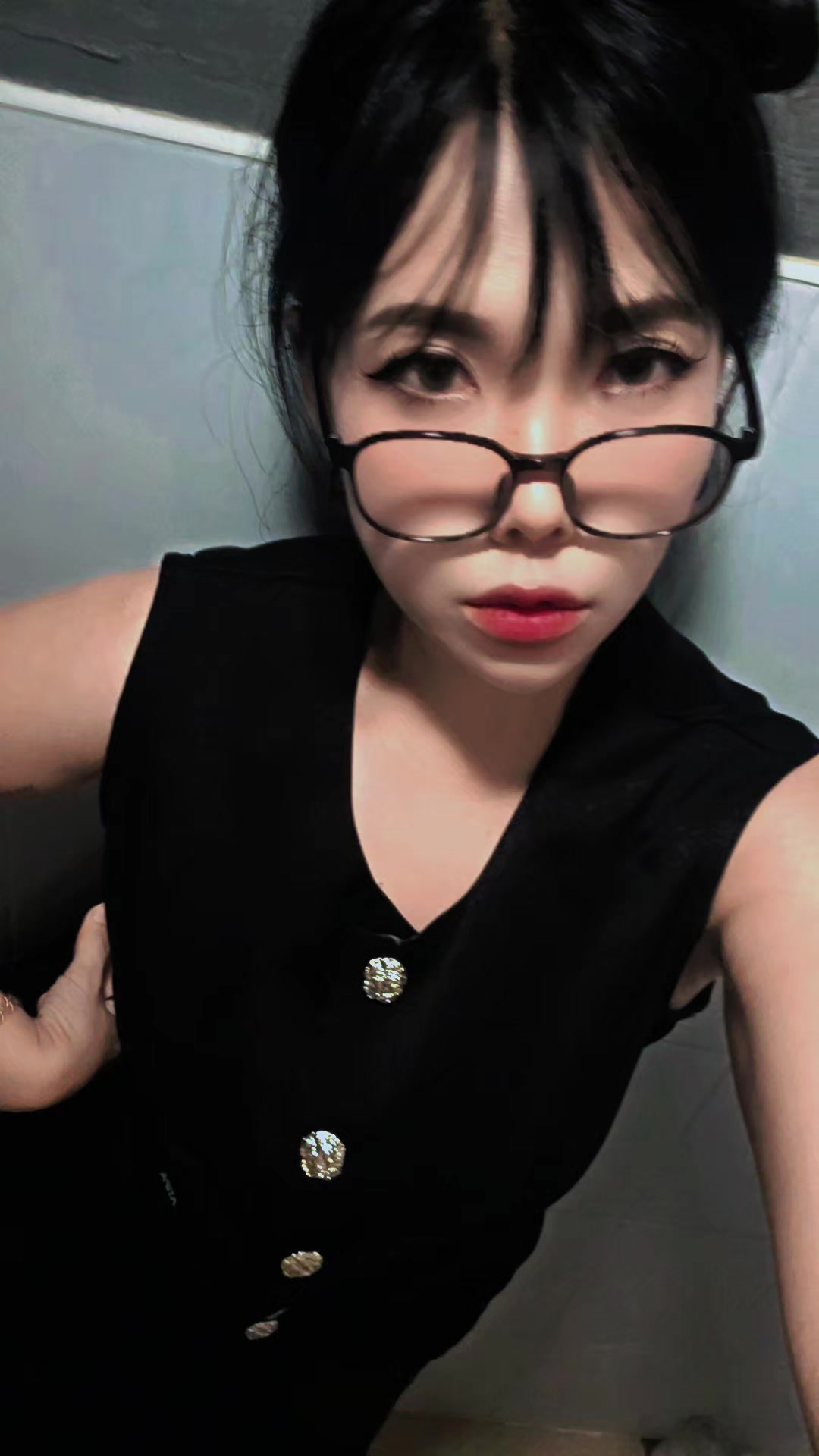 @vivian🫦
