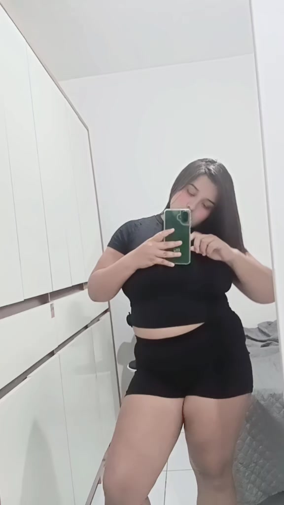 @hanaliacalixto