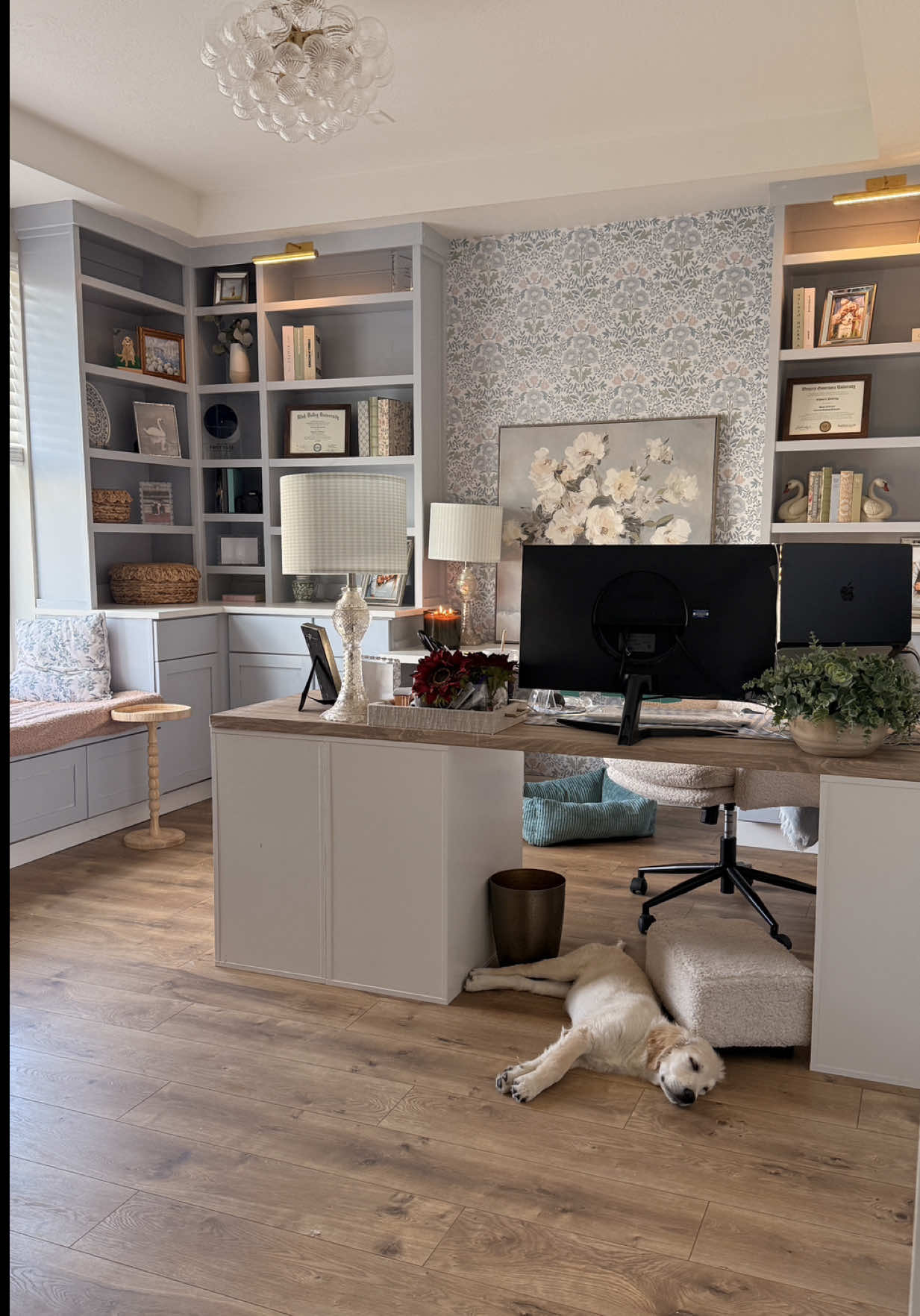 @Crystal | WFHM & Cozy Home