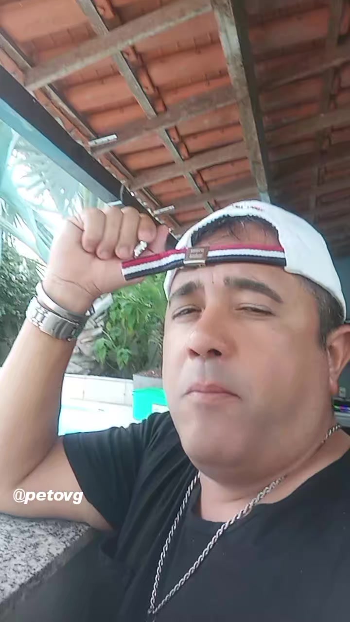@petovg
