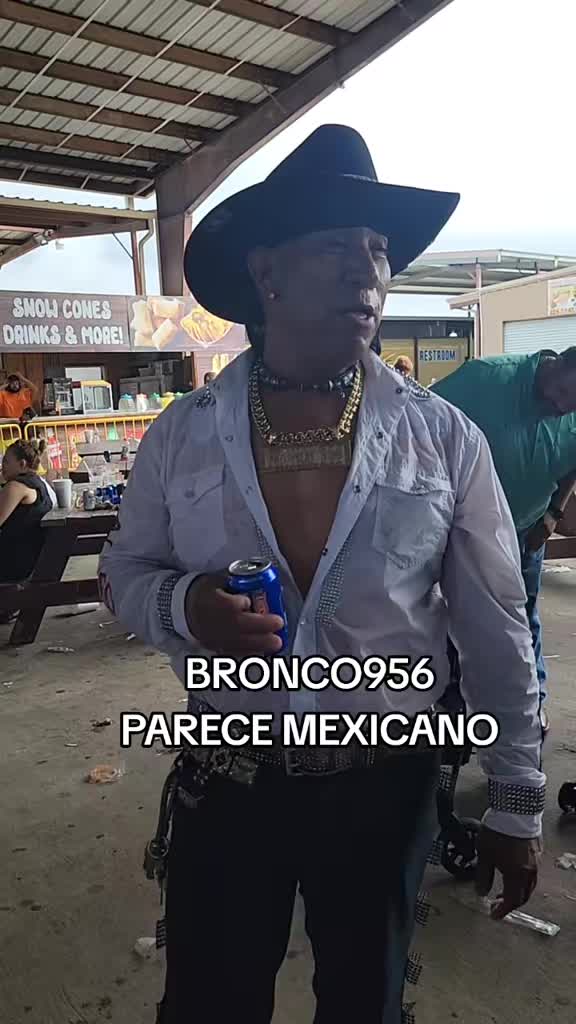@vetillooliveros