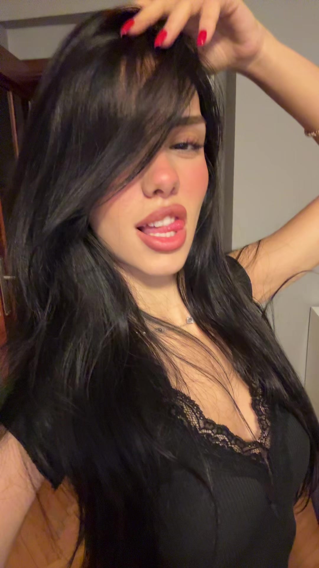 @Mina Çalışkan