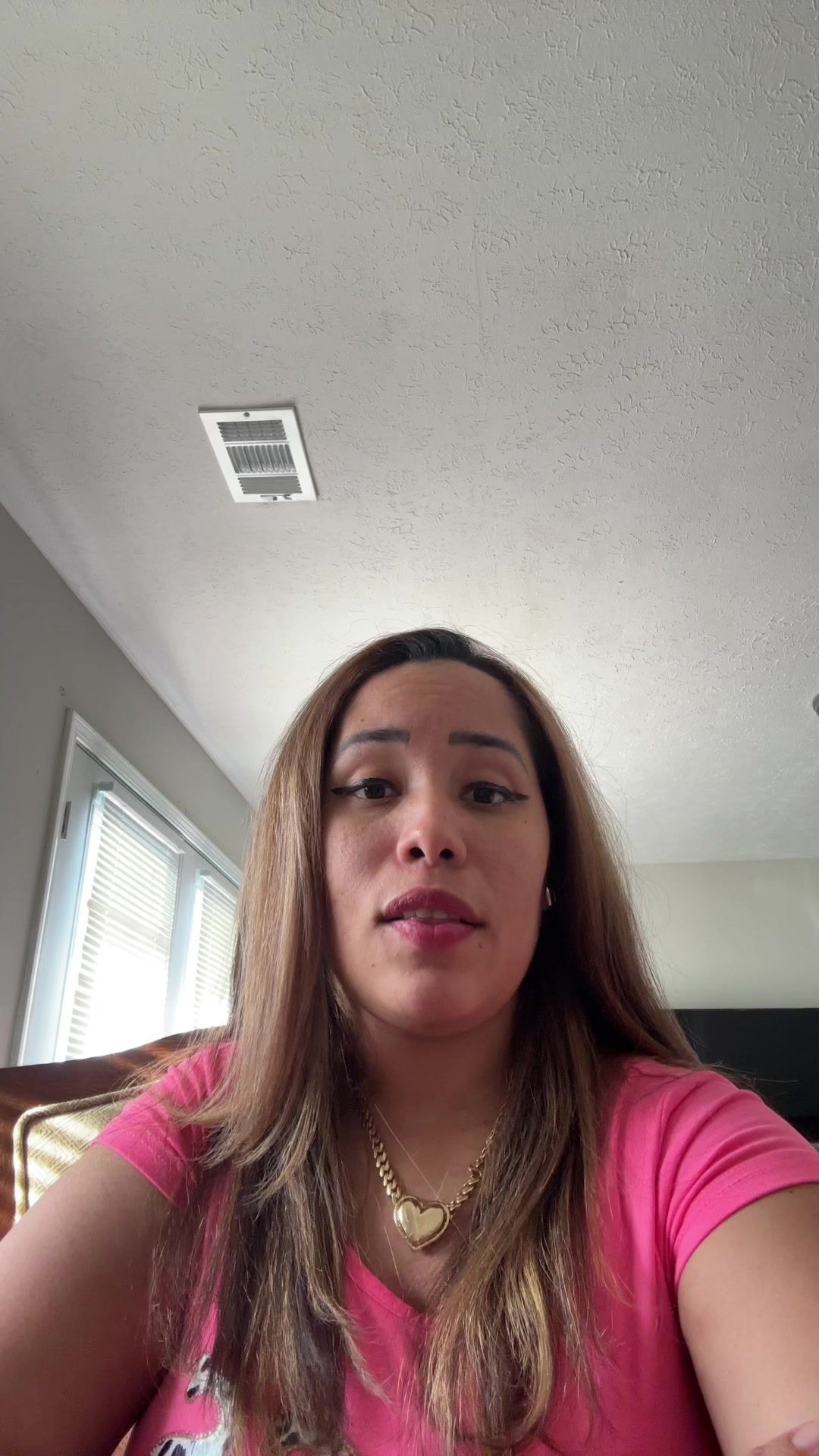 @Lolaemprende