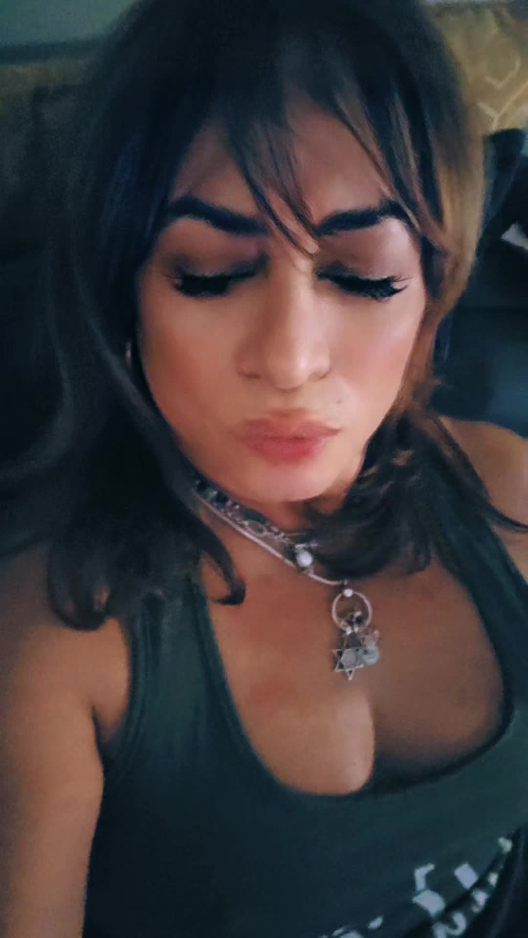 @Queen