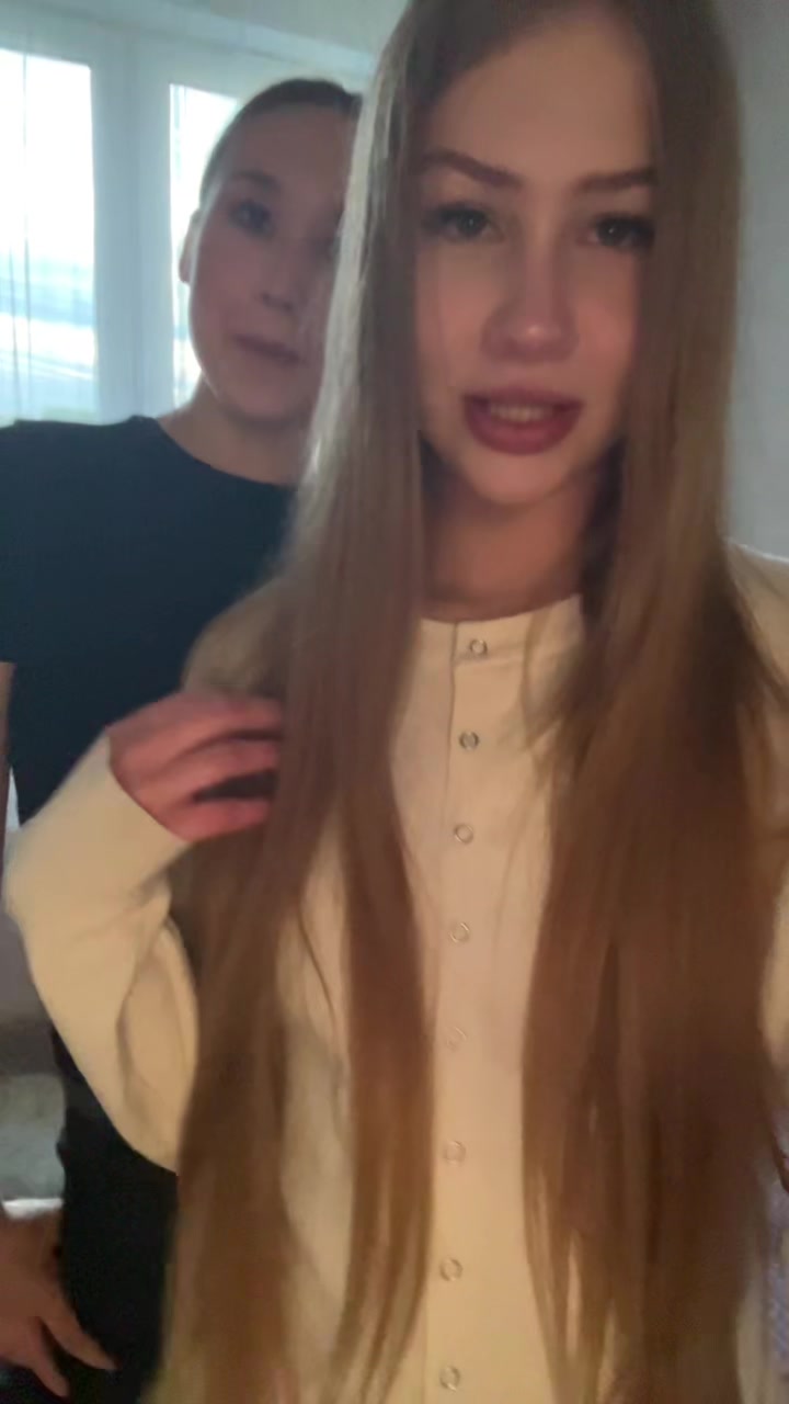 @леночка