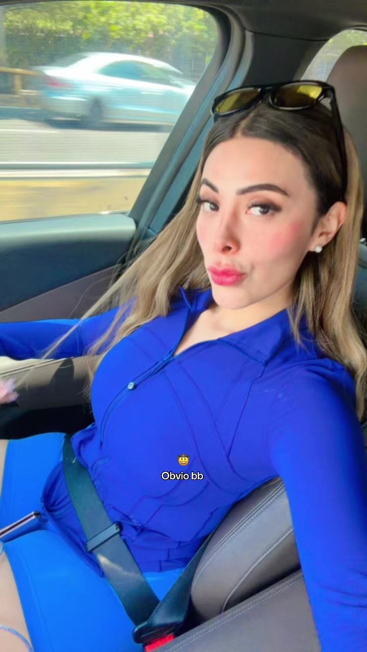@Ana Flores