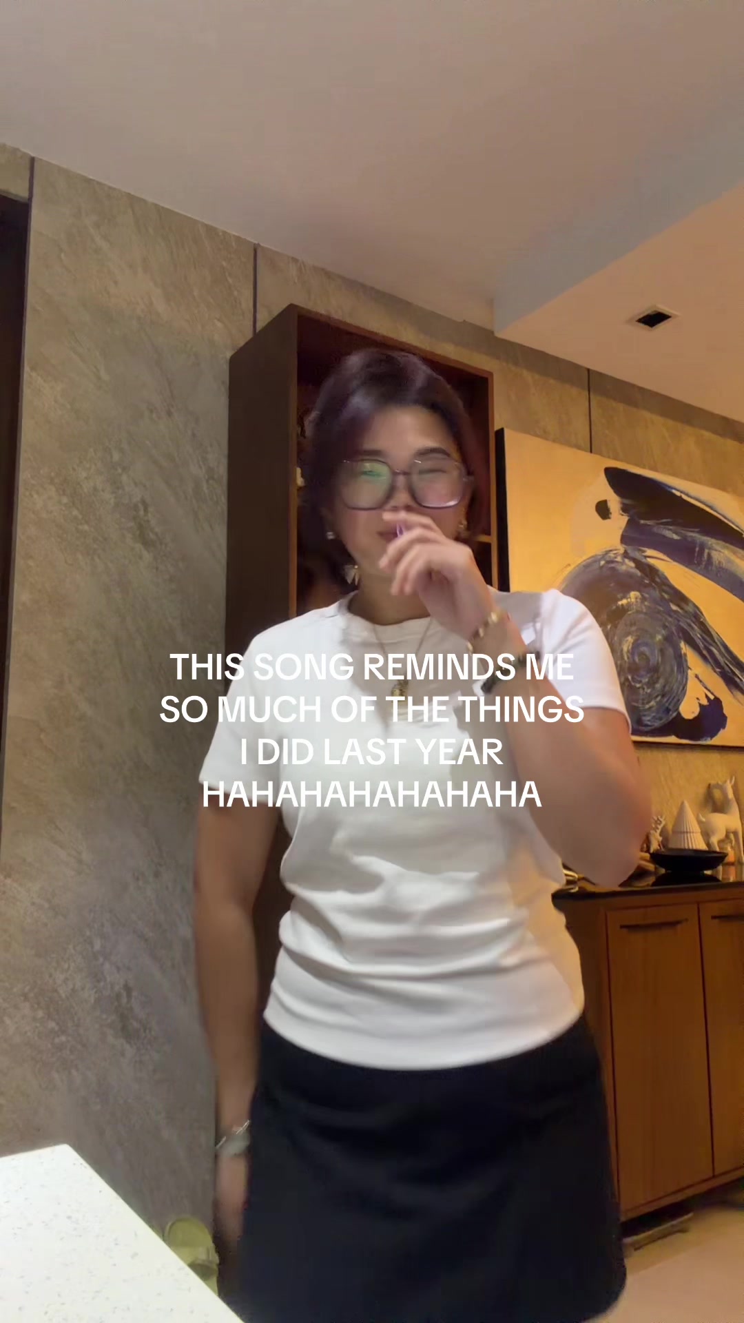 @queenniecute