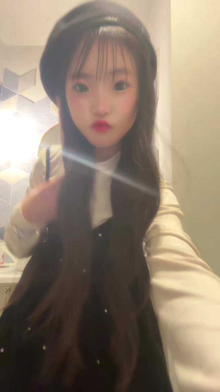 @りいさ