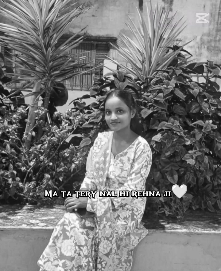 @smiling queen 50