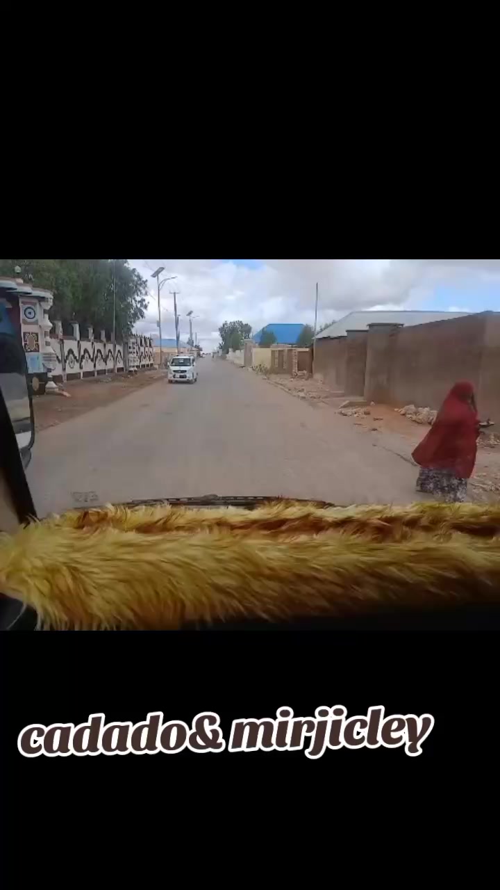 @Galad haaji nur 🇸🇴🇩🇯🇪🇷