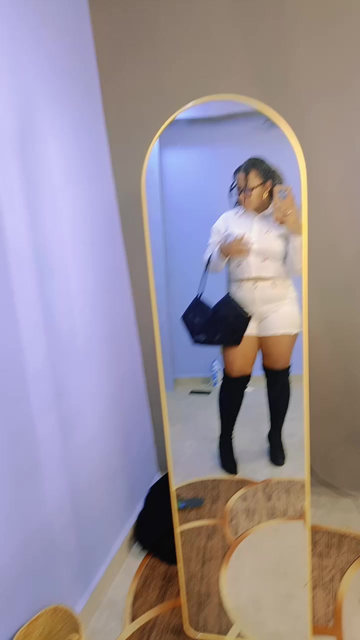 @Samirah Juli🇲🇬