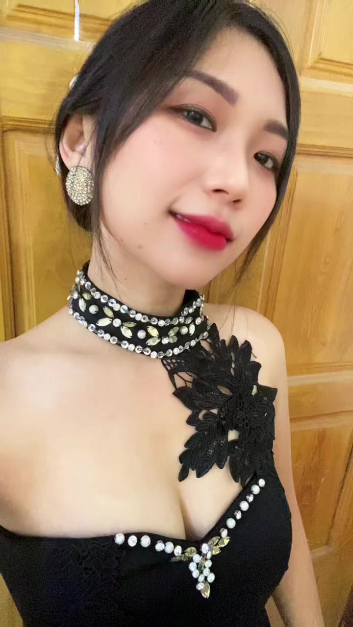 @JJQUEEN👑