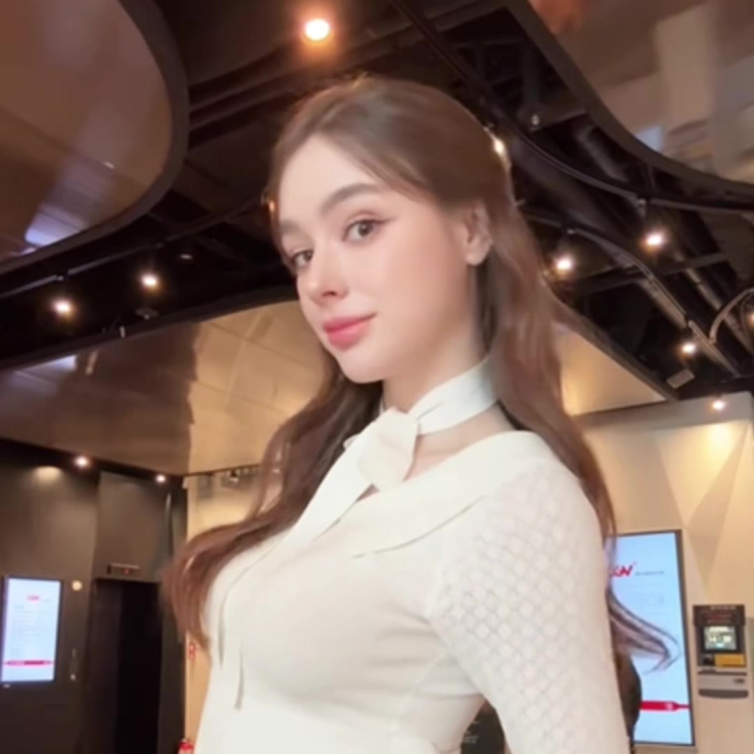 @truestacyx