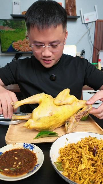 @Nguyễn Văn Hậu (Hậu Troll)