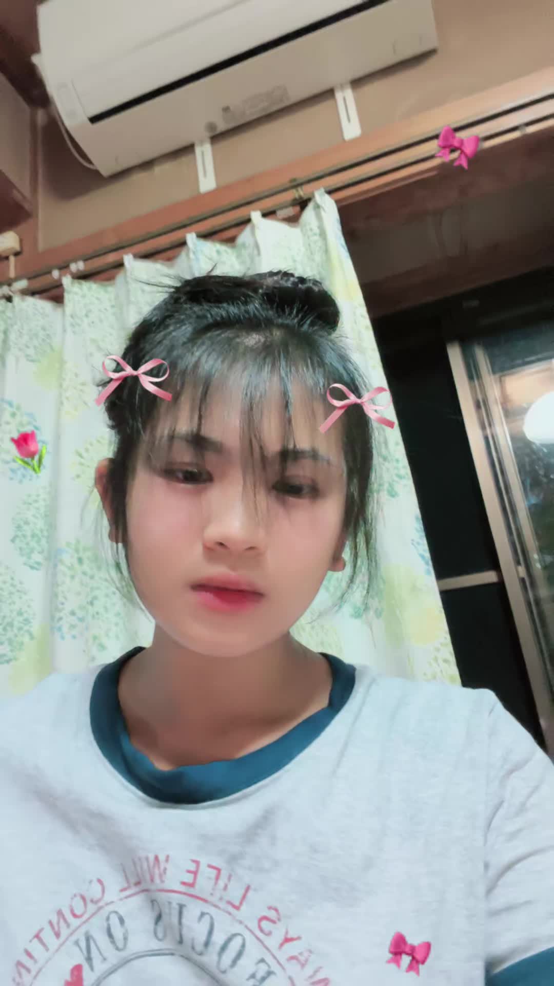 @☺️