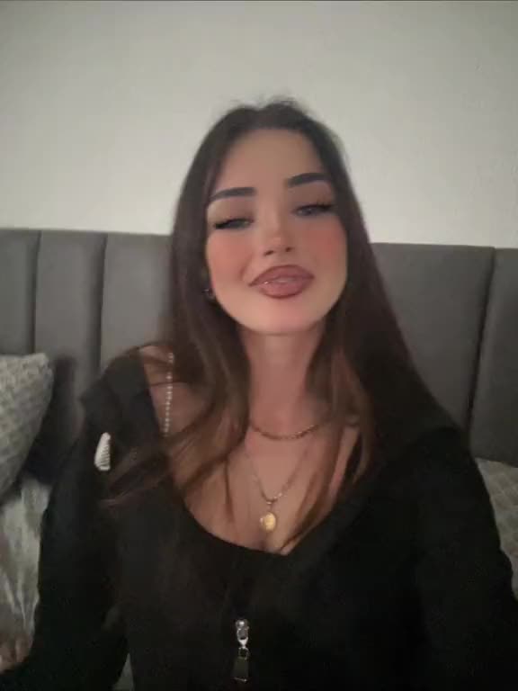 @𝓛 ྀིྀི