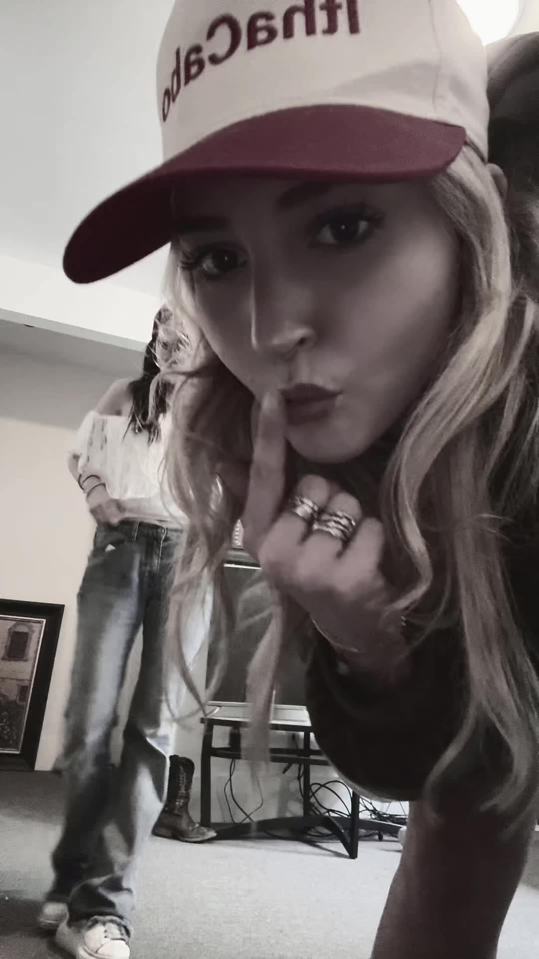 @Kaitlyn⭐️