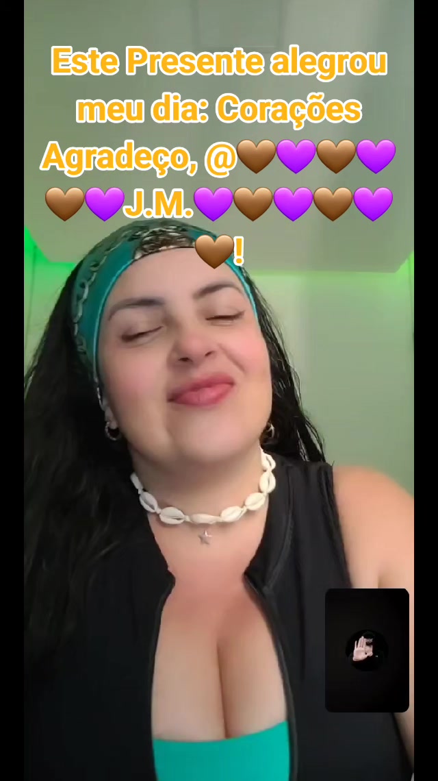 @Não é a Jamila
