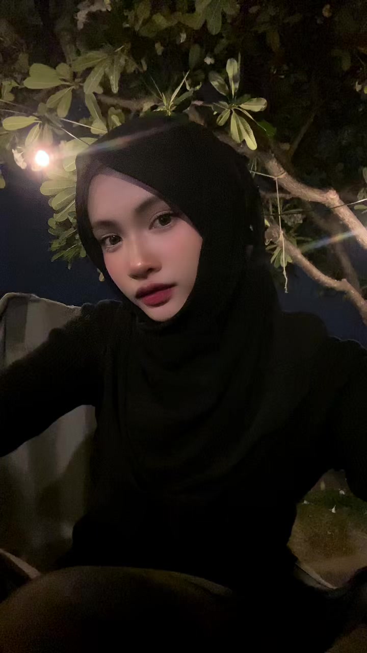 @lyna1605