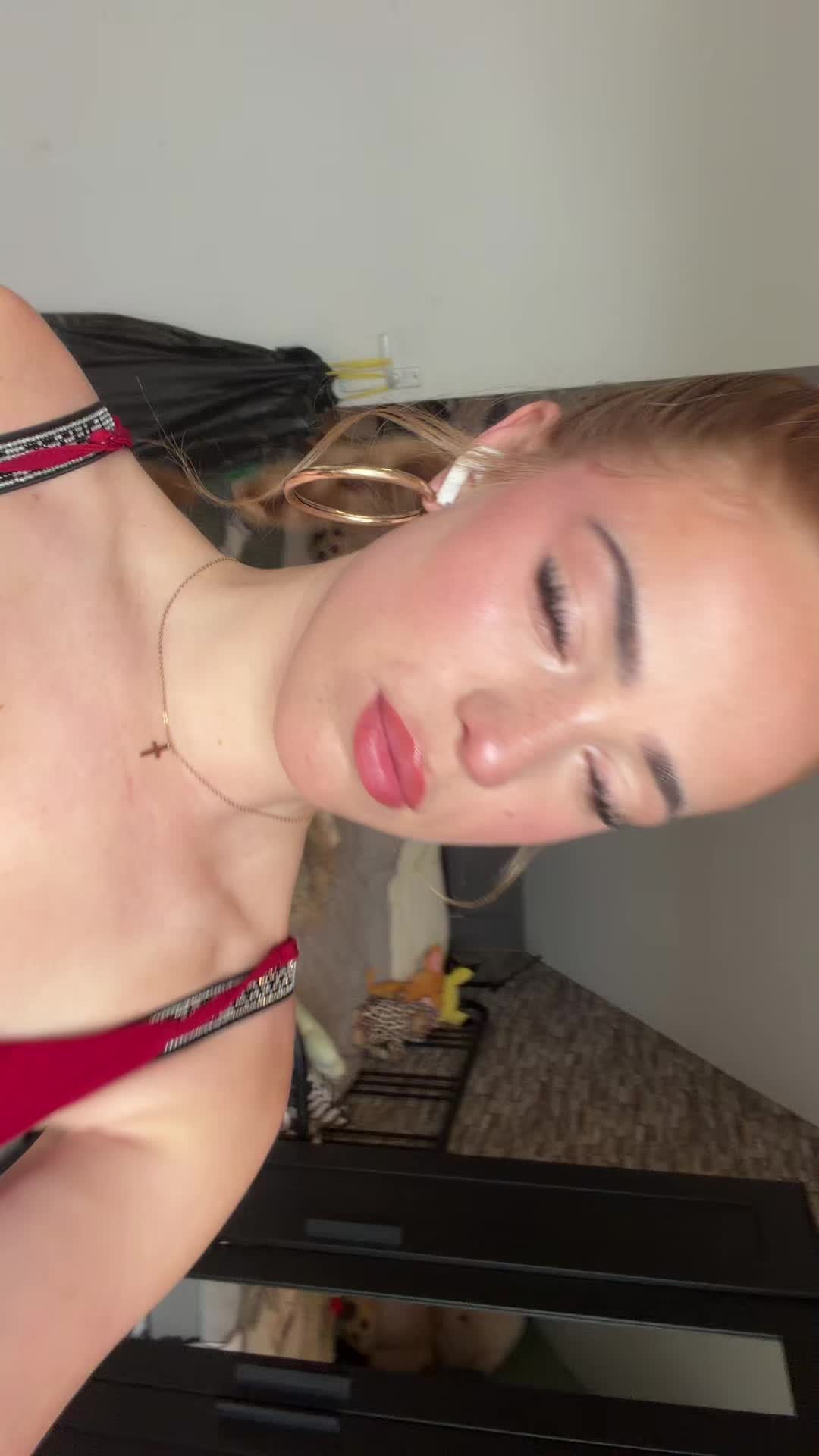 @juliasabelll