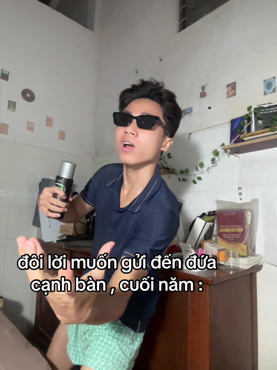 @đứa trẻ không có mẹ