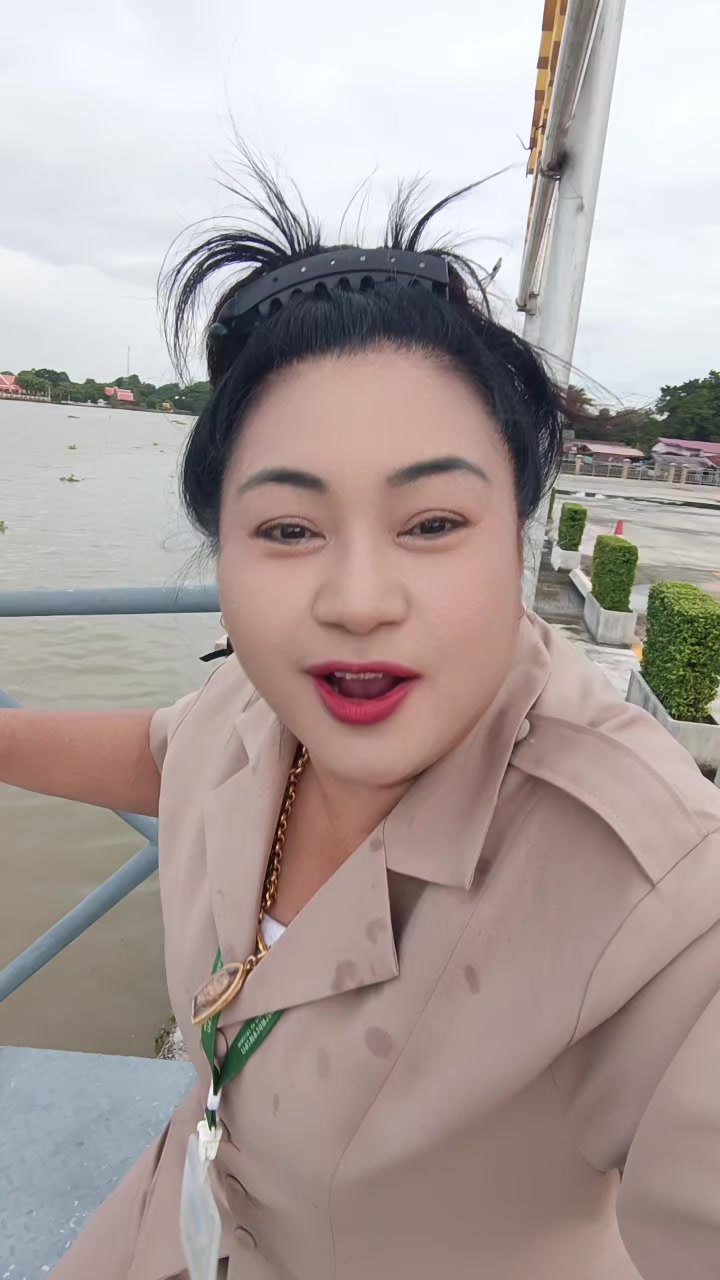 @ชุลีพร ใจเย็น