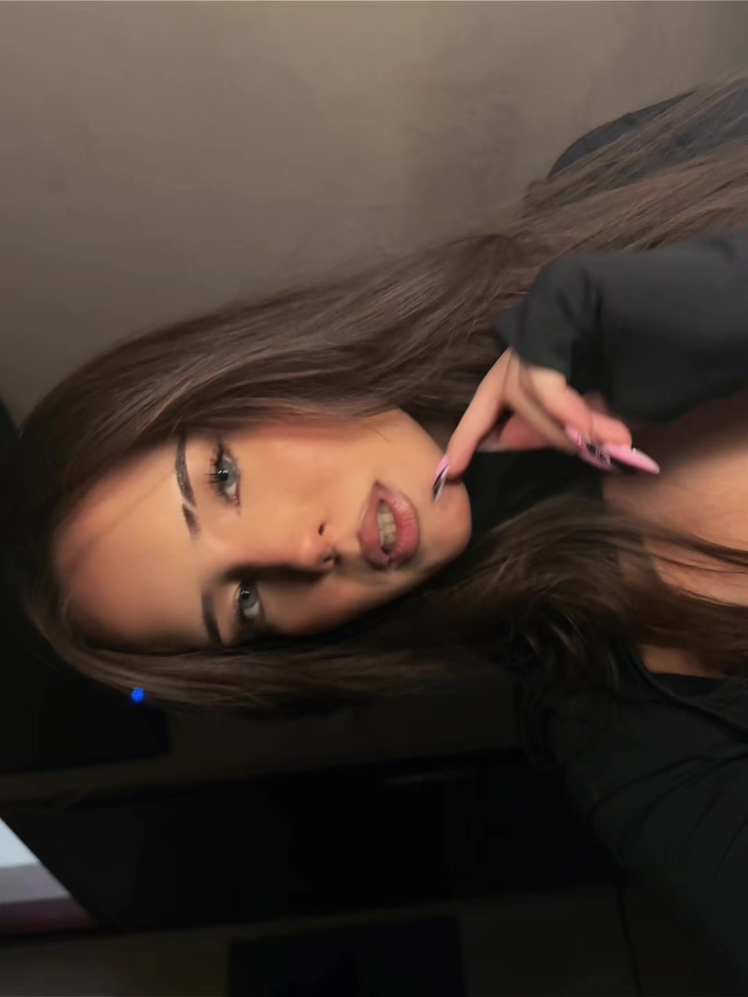 @alleyyezzzonme