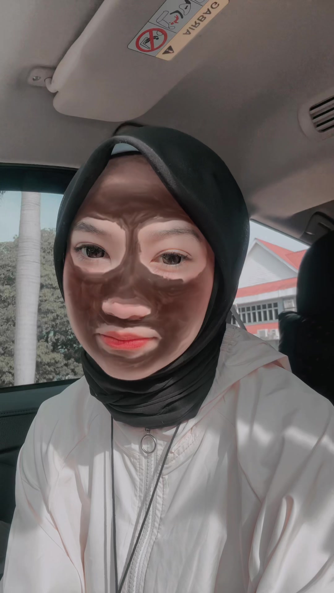 @batrisyiá