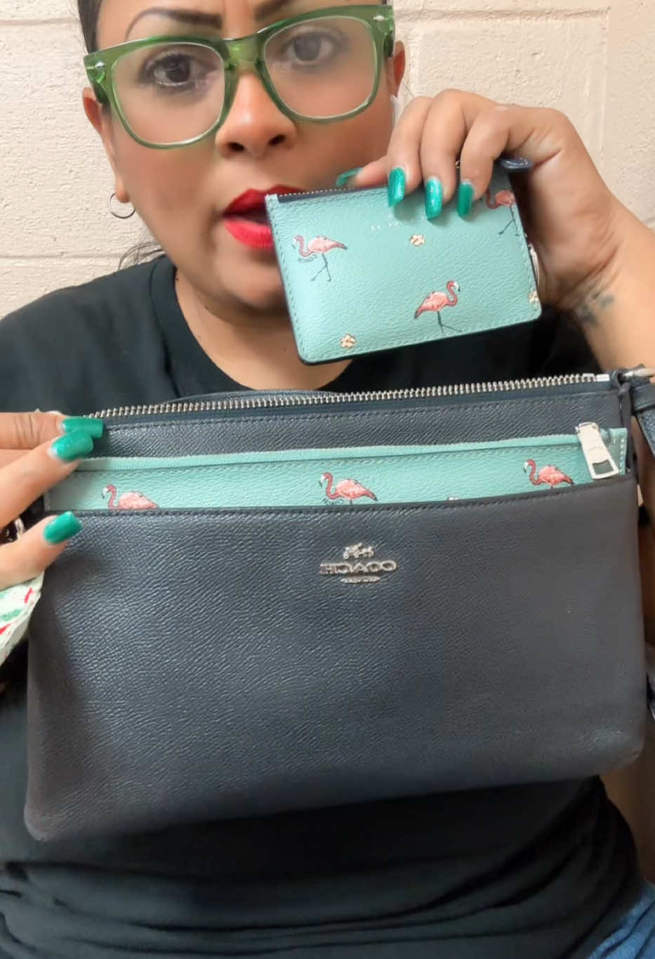 @Lauratrev1