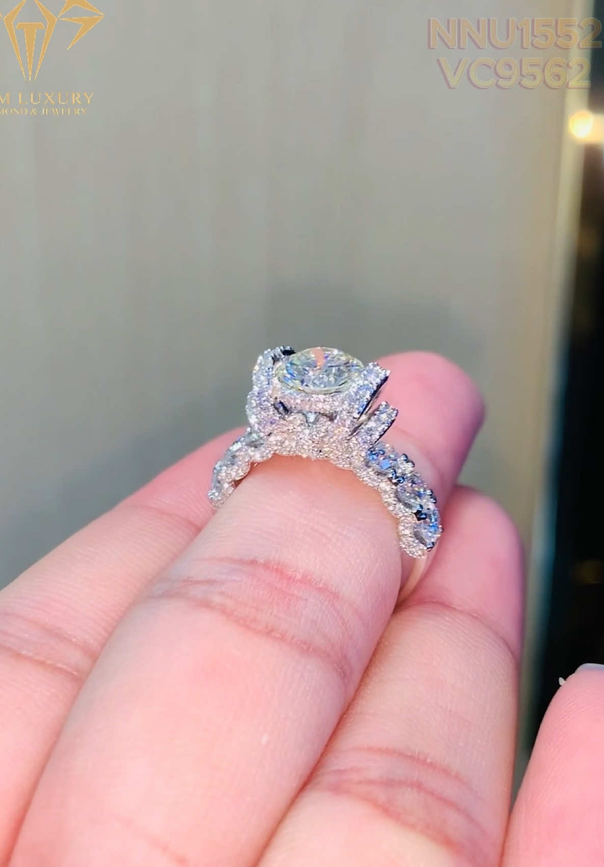 @Kh&ocirc;i L&ecirc; M&Ecirc; 💎 TamLuxury