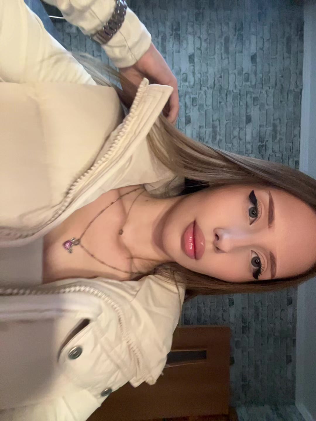@ANGELINA