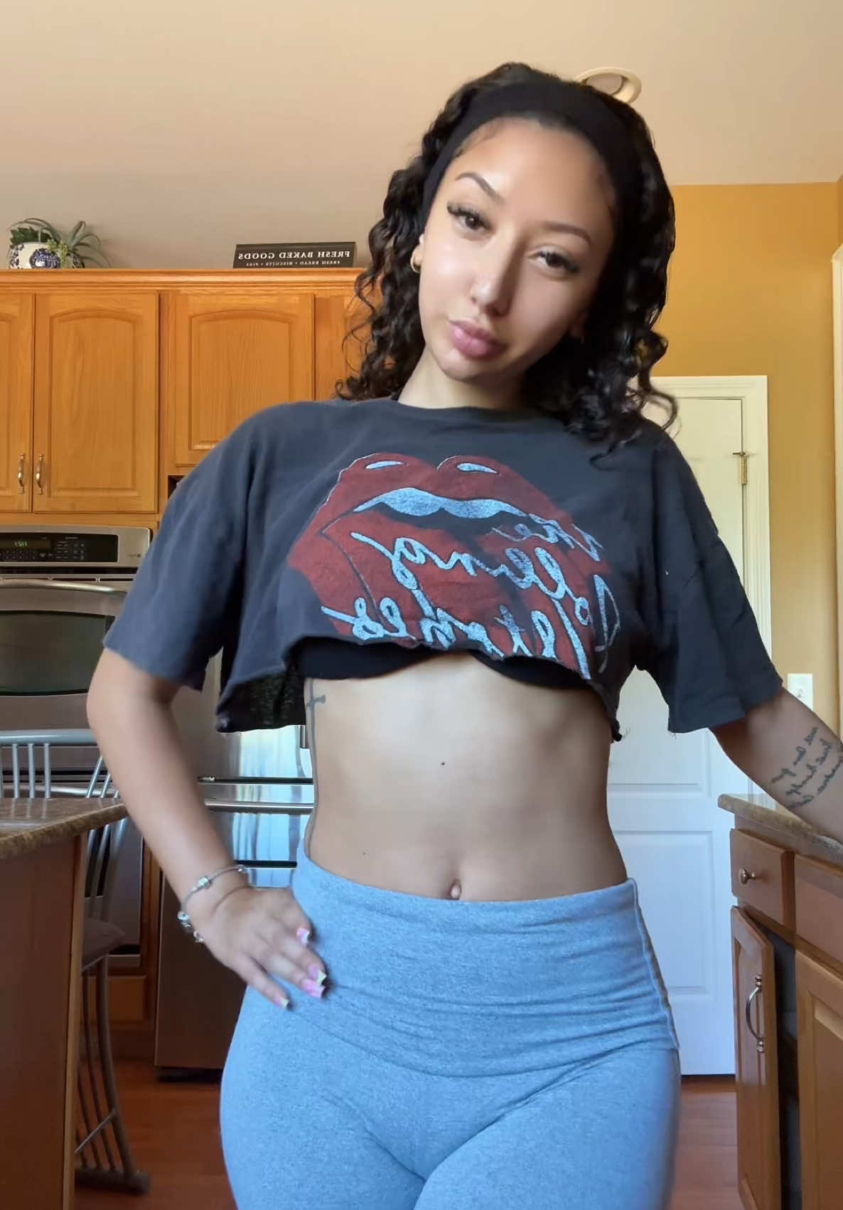 @itskabrina