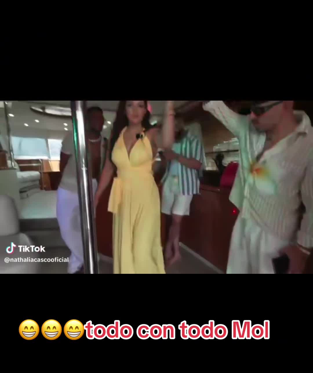 @lindaNica🇳🇮👑Miel de abeja👑