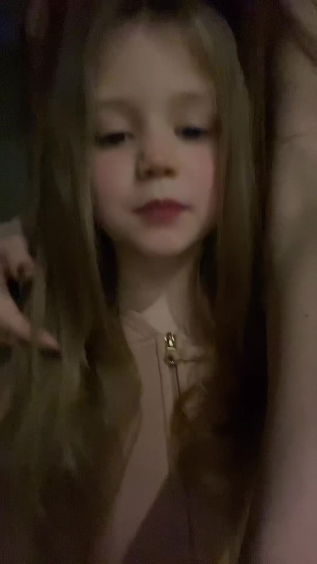 @kariina_