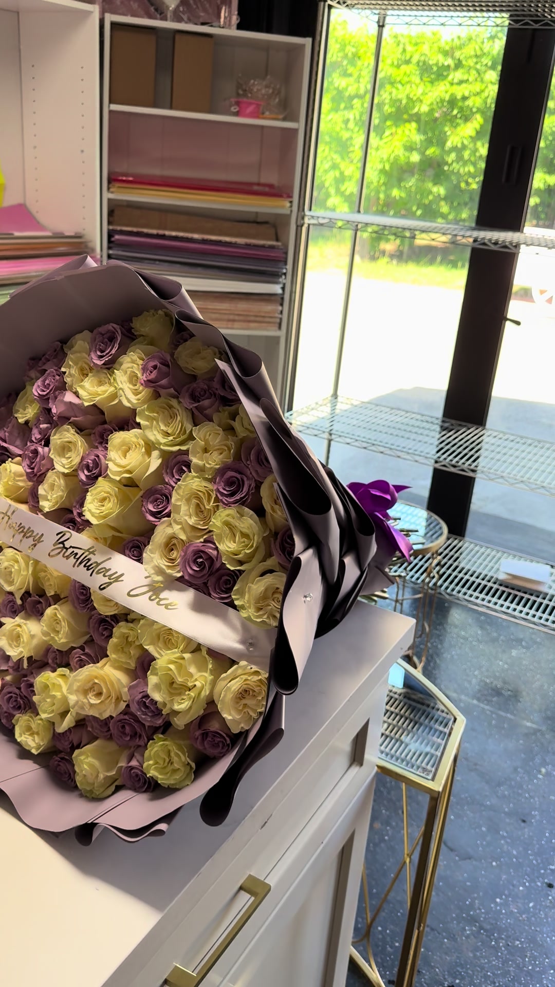 @Lalasbouquets