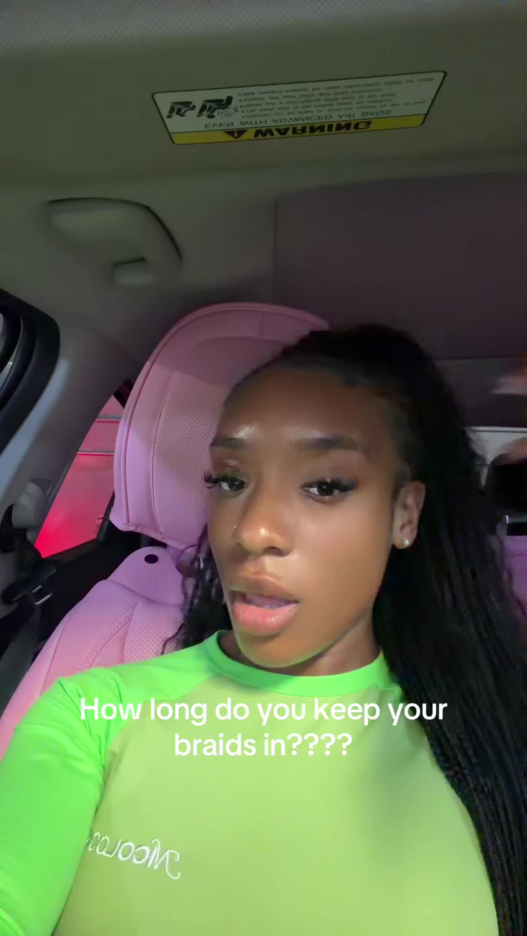 @riahnicole