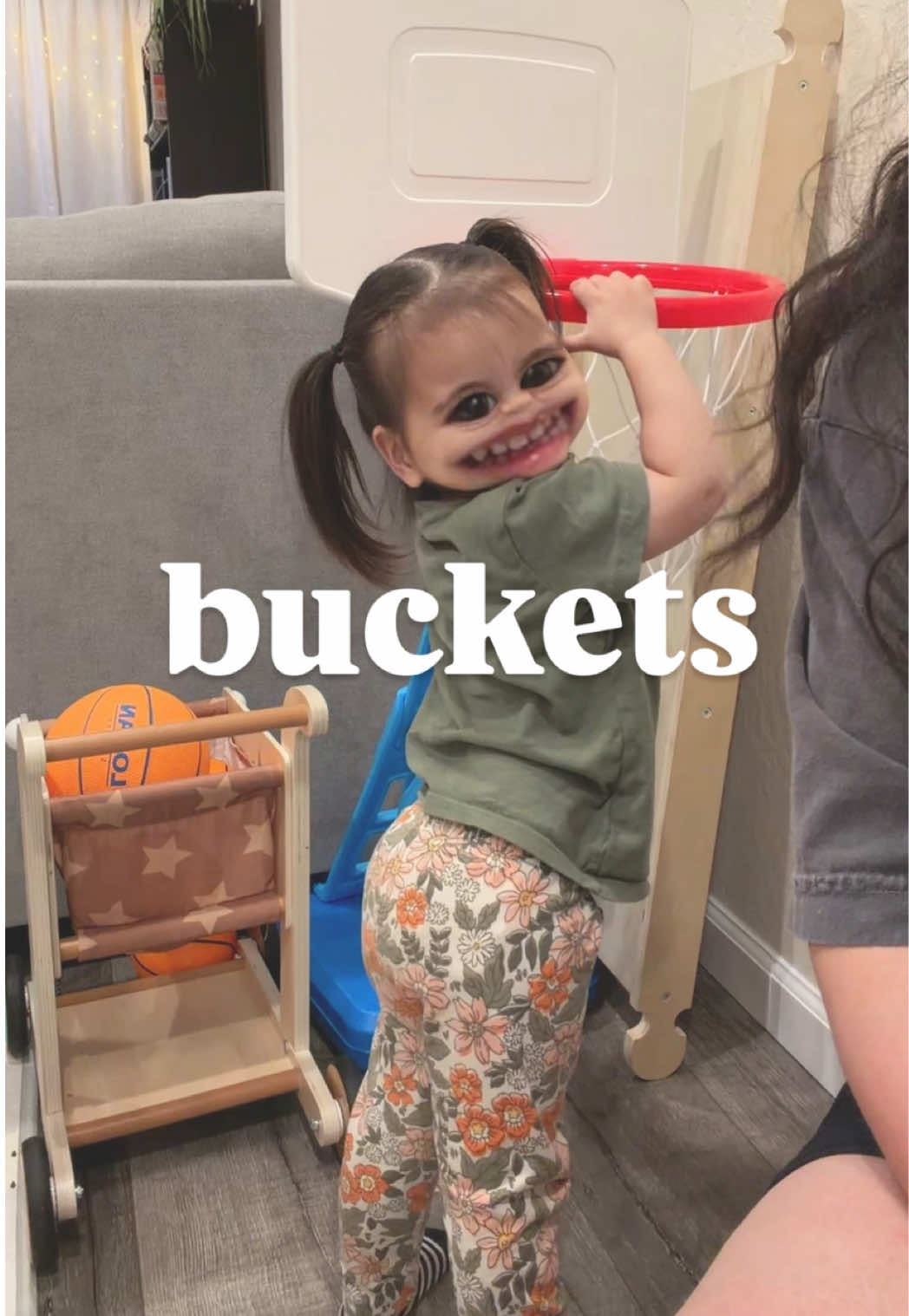 @Mx & Mama | queer parenting 🌈